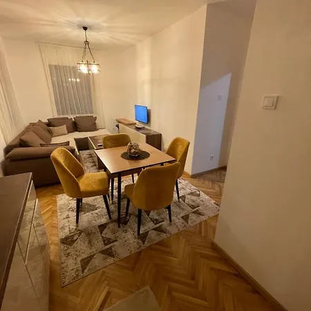 Izadaje Se Stan Na Dan Kvart Apartment Podgorica